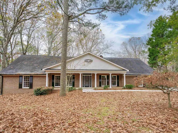 170 Huntcliff Point, Sandy Springs, GA 30350