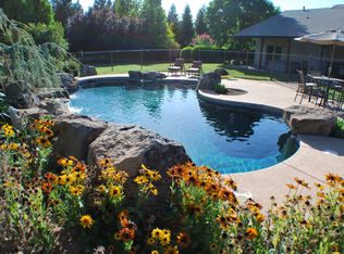 19687 Miwok Ct, Redding, CA 96002