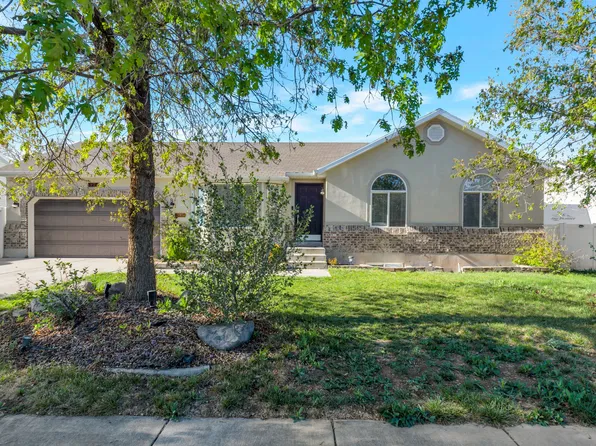 5244 W Shaggy Peak Dr, Riverton, UT 84096