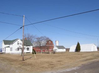 12710 W Brady Rd, Chesaning, MI 48616