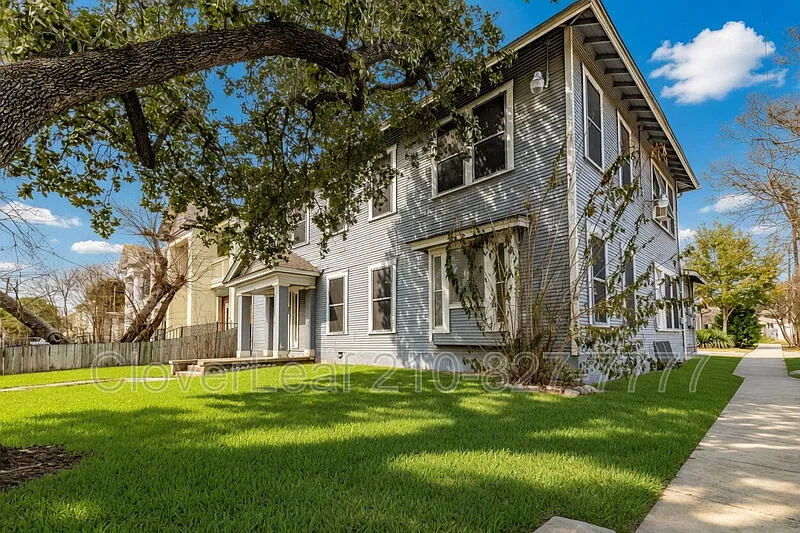 3 bed, 1.0 bath, 1265 sqft, $1,297 — Photo 2