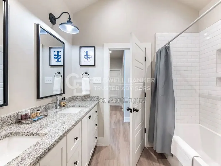 1004 N Fulton Ave — Photo 10