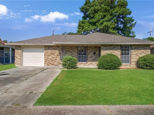 356 Firethorn Dr, Gretna, LA 70056