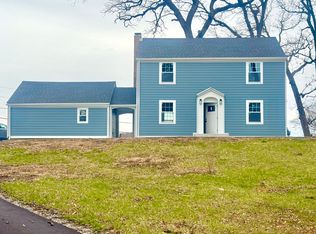 7307 W Palos Ave, Palos Heights, IL 60463
