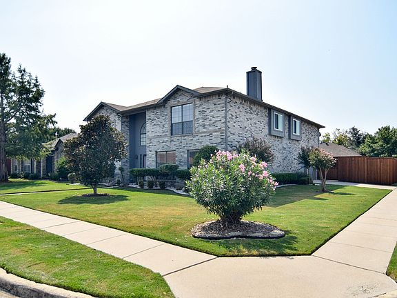 2nd image of 411 Kathy Ln