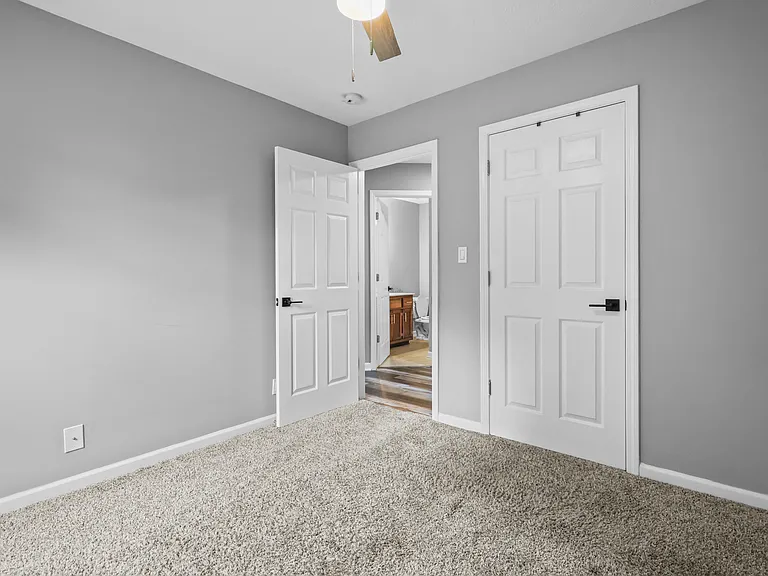 808 Leigh Ann Dr — Photo 25