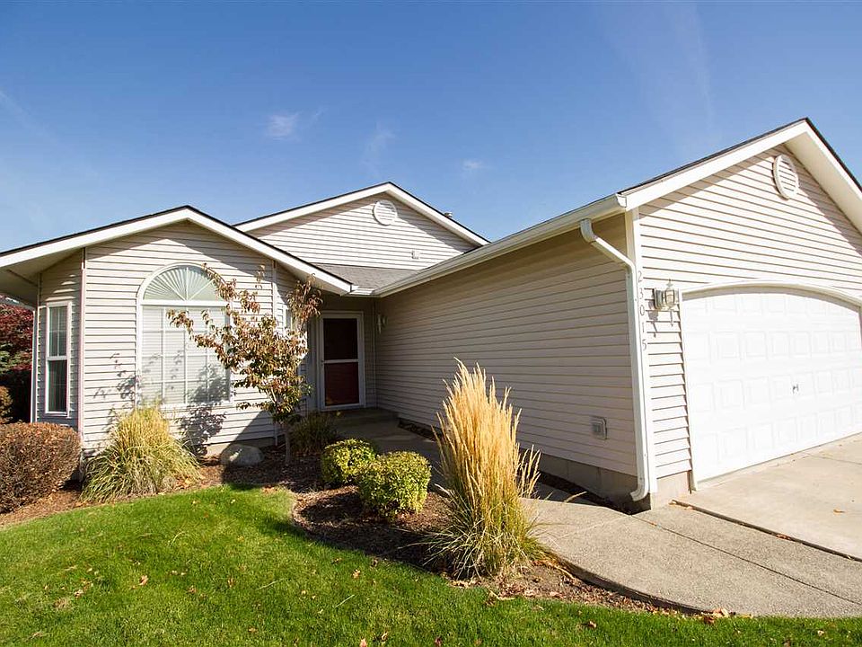 1st image of 23015 E Remington Ln