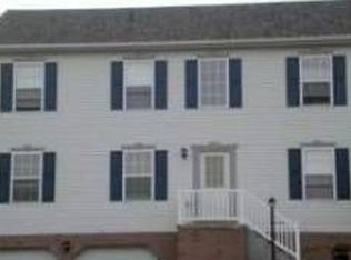 27 Giant Oak Dr, Baden, PA