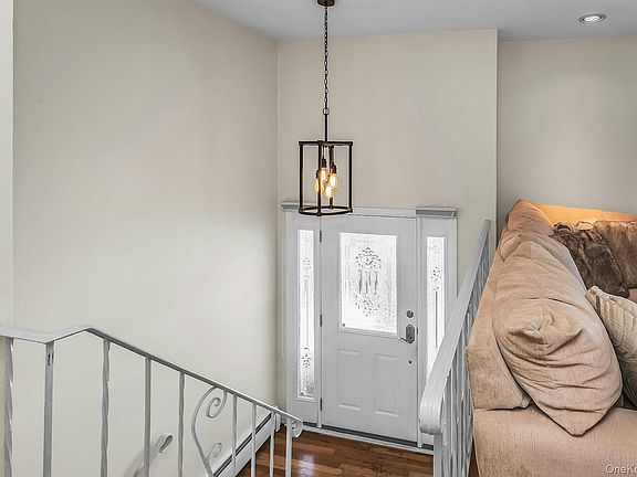4th image of 449 Bambrick Street