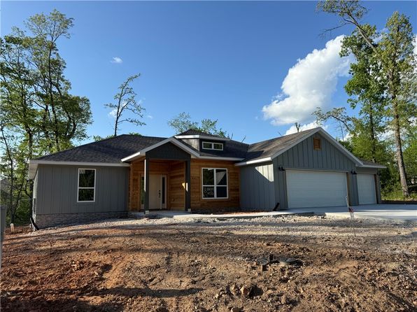 8 Brims Ness Ln, Bella Vista, AR 72715