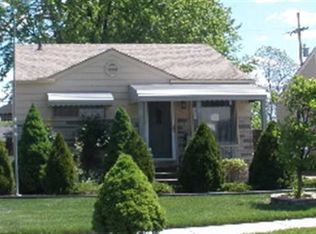 27336 Osmun St, Madison Heights, MI 48071