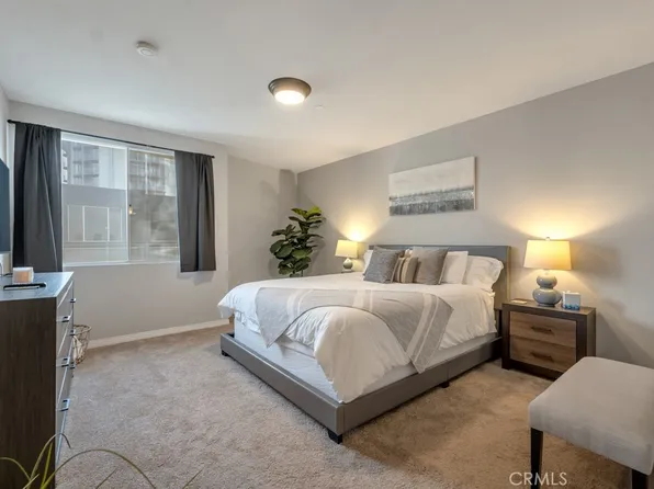 171 N Church Ln APT 514, Los Angeles, CA 90049