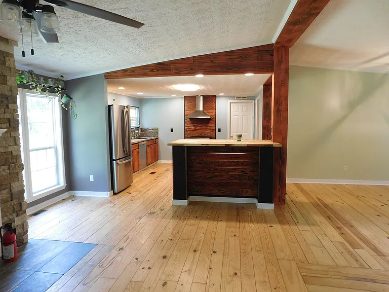 900 Loftin Farm Rd — Photo 16