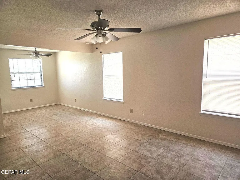 7700 Dianjou Dr — Photo 8