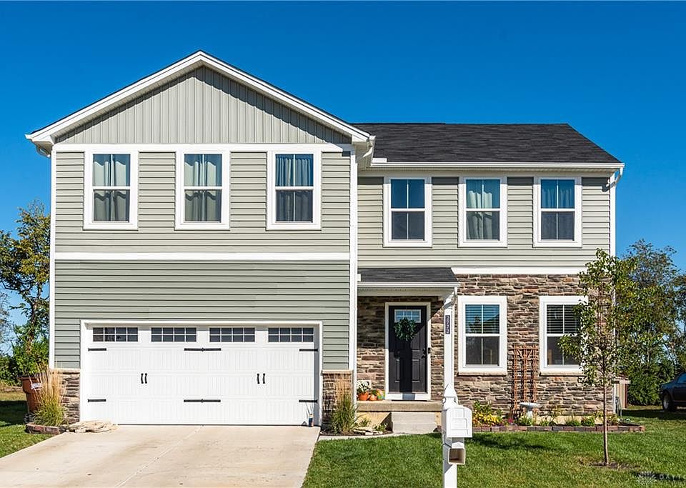 1st image of 2772 Kingman Dr