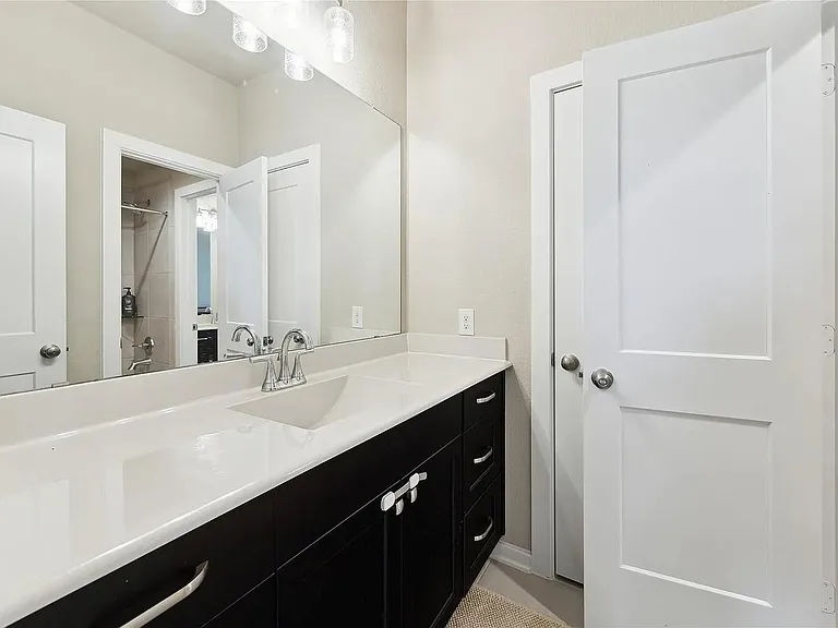 29634 Sterling Knoll Dr — Photo 15