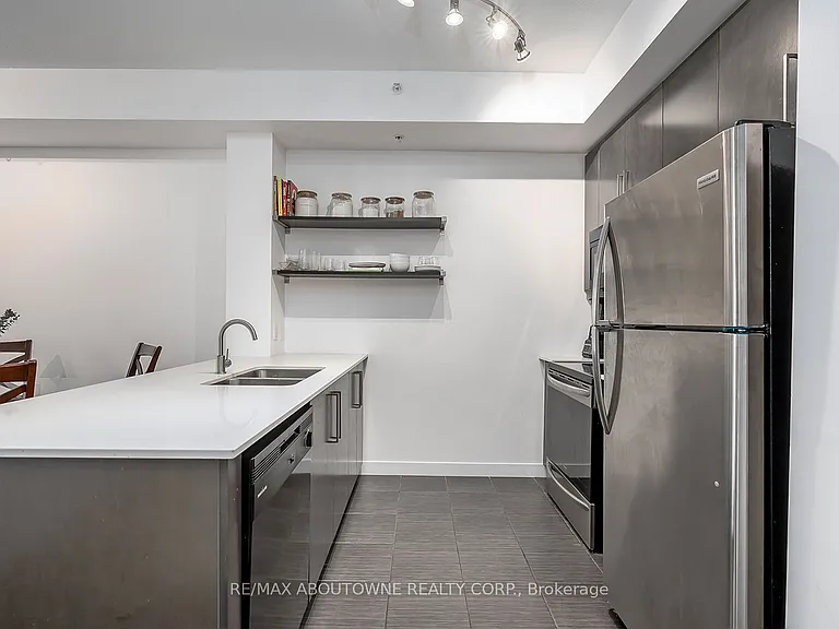 5010 Corporate Dr #116 — Photo 4