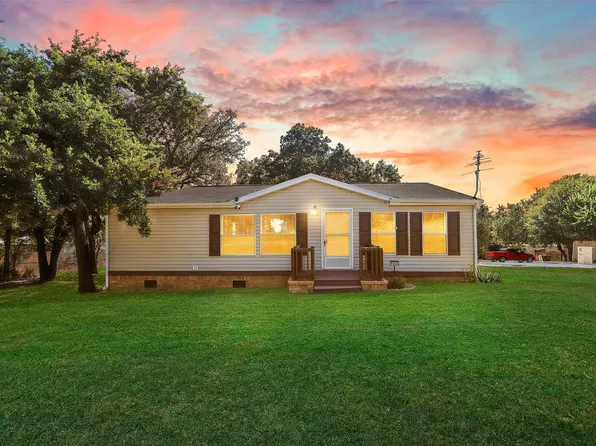 1845 Boot Hill Rd, Granbury, TX 76049