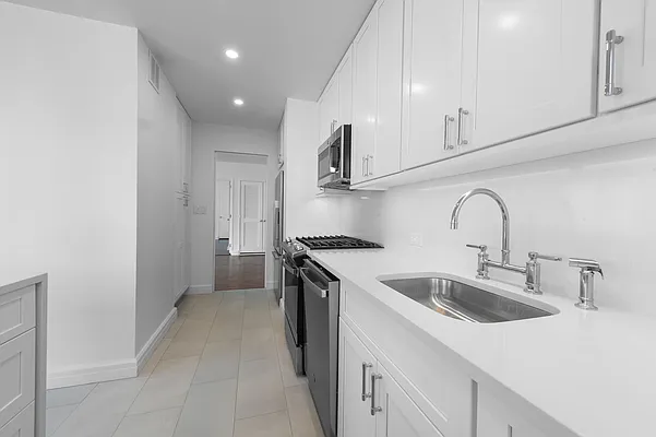 Rented by Rudin Management Company, Inc. | media 2