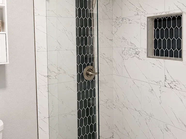 6425 Southpoint Dr #1 — Photo 3