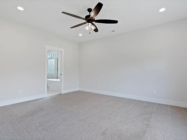 6605 Waxwood Dr — Photo 18