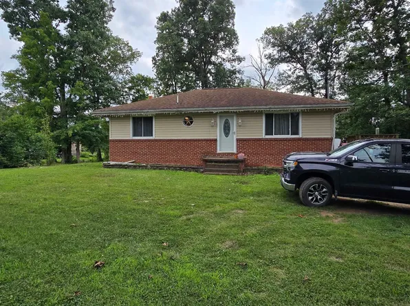 924 Scenic Ln, Ridgeley, WV 26753