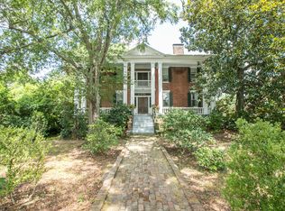 423 3rd Ave N, Columbus, MS 39701