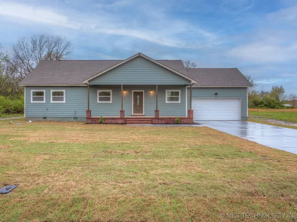 1406 S Polk Ave, Wagoner, OK 74467