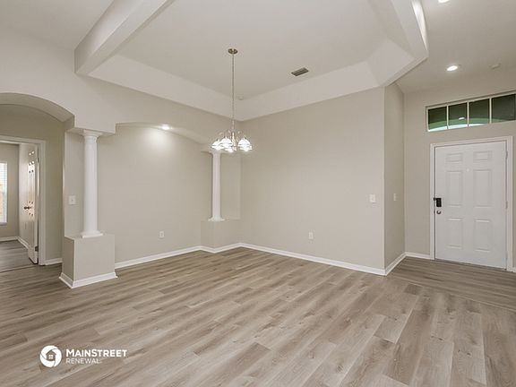 5th image of 10429 Crestfield Dr
