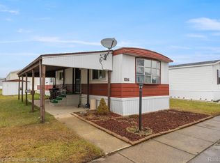 115 Chestnut, Canton, MI 48188