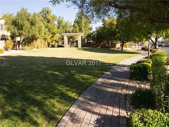 2nd image of 4445 Oberlander Ave