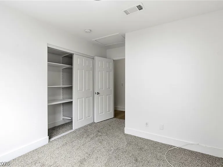 4818 Carefree Dr — Photo 27