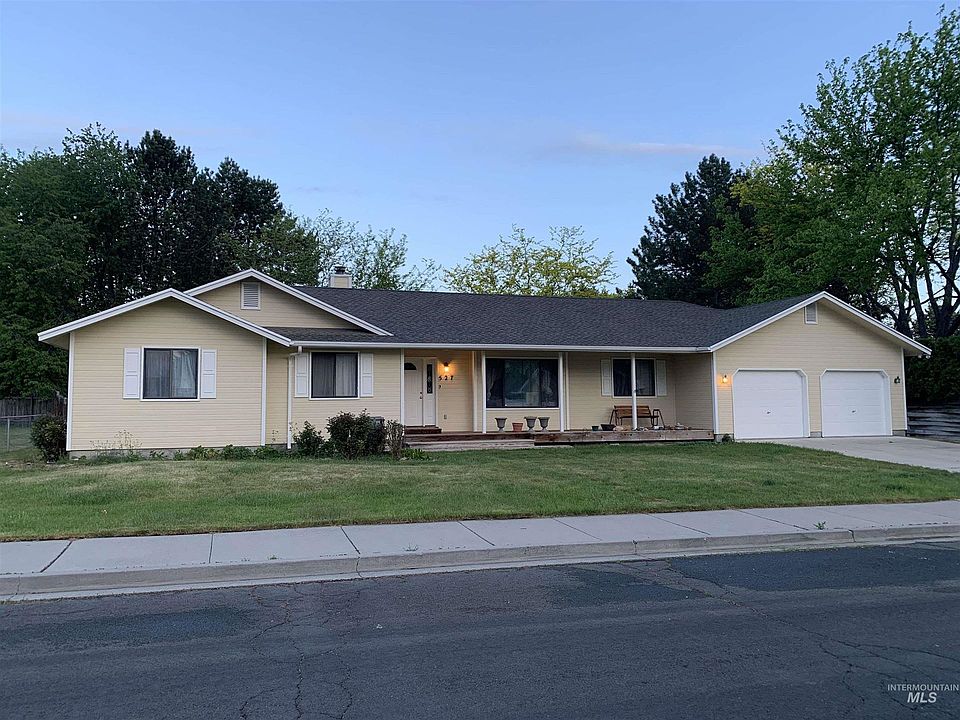 1st image of 527 Buckingham Dr