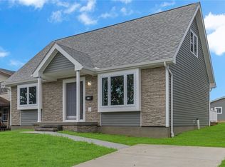 425 18th Ave, Beaver Falls, PA