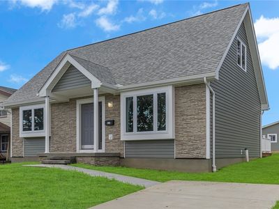 425 18th Ave, Beaver Falls, PA, 15010