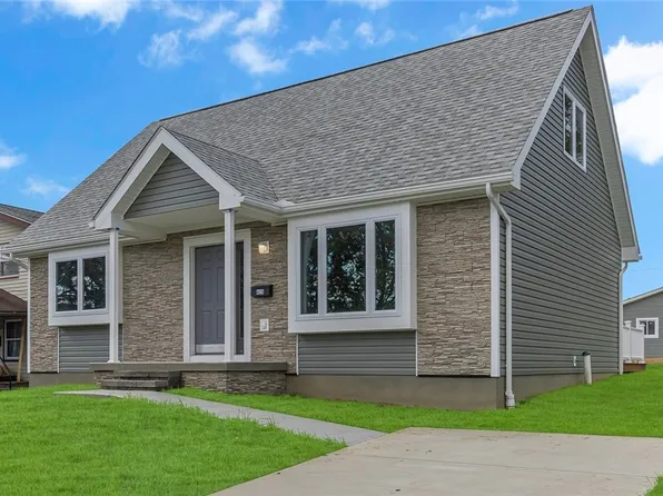 425 18th Ave, Beaver Falls, PA 15010