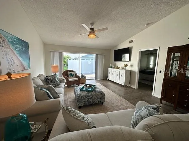 6527 Hamlet Dr #26-A — Photo 6