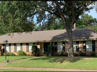 1207 Canterbury Dr, Alexandria, LA 71303