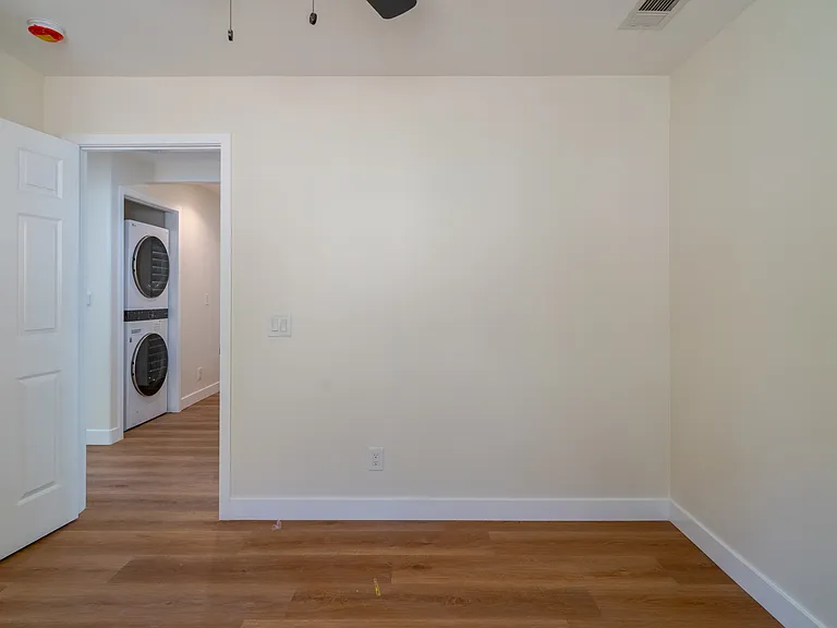 6402-06 Shane Place - 6406 — Photo 30