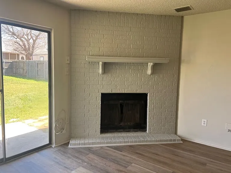 1625 Covey Ln — Photo 8