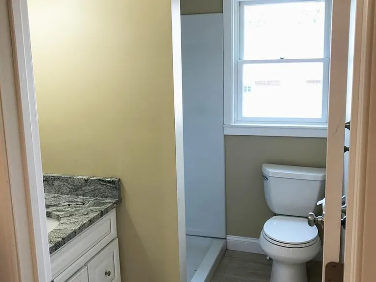 8 Mechanic St #1 — Photo 10