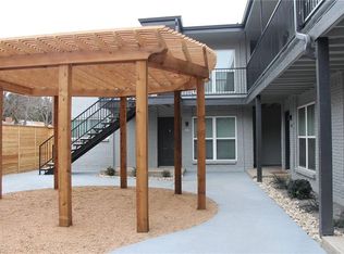 5156 Vandelia St APT 210, Dallas, TX 75235