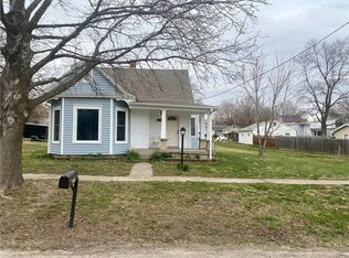 1005 W Chestnut St, Savannah, MO 64485