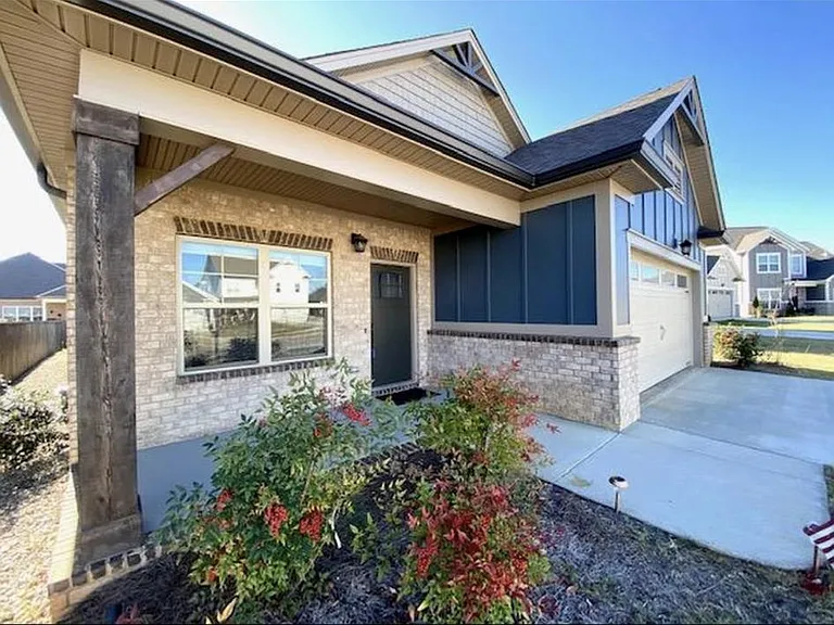 3574 Red Barn Ln — Photo 3