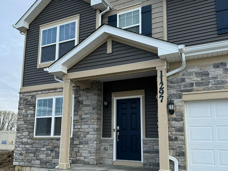 11297 Green Pl — Photo 2