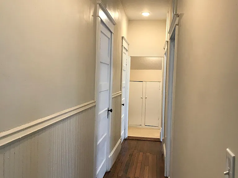 1219 Grace Ave #2 — Photo 4