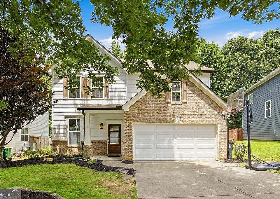 1st image of 560 Crestmont Ln