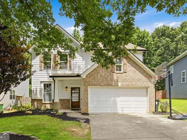 560 Crestmont Ln, Canton, GA 30114