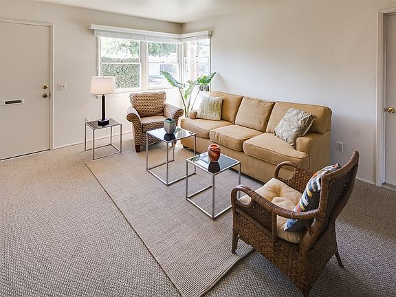 4th image of 3671 Cowley Way