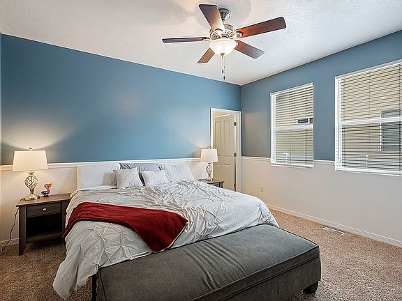 4th image of 3256 S Summer Trail Dr